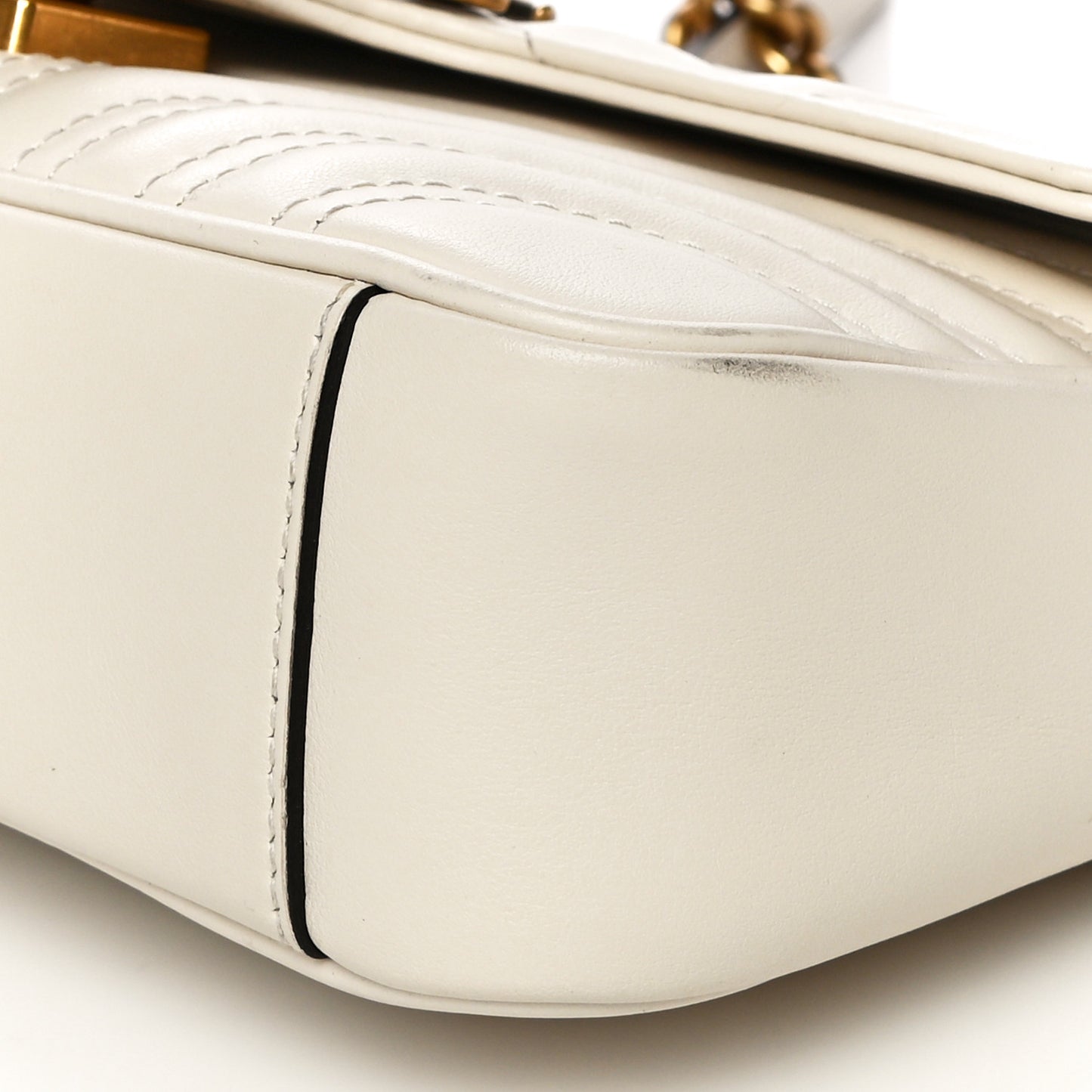 Calfskin Matelasse Mini GG Marmont Shoulder Bag White
