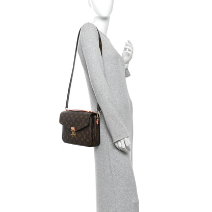 Louis Vuitton Monogram Pochette Metis 2 of 9