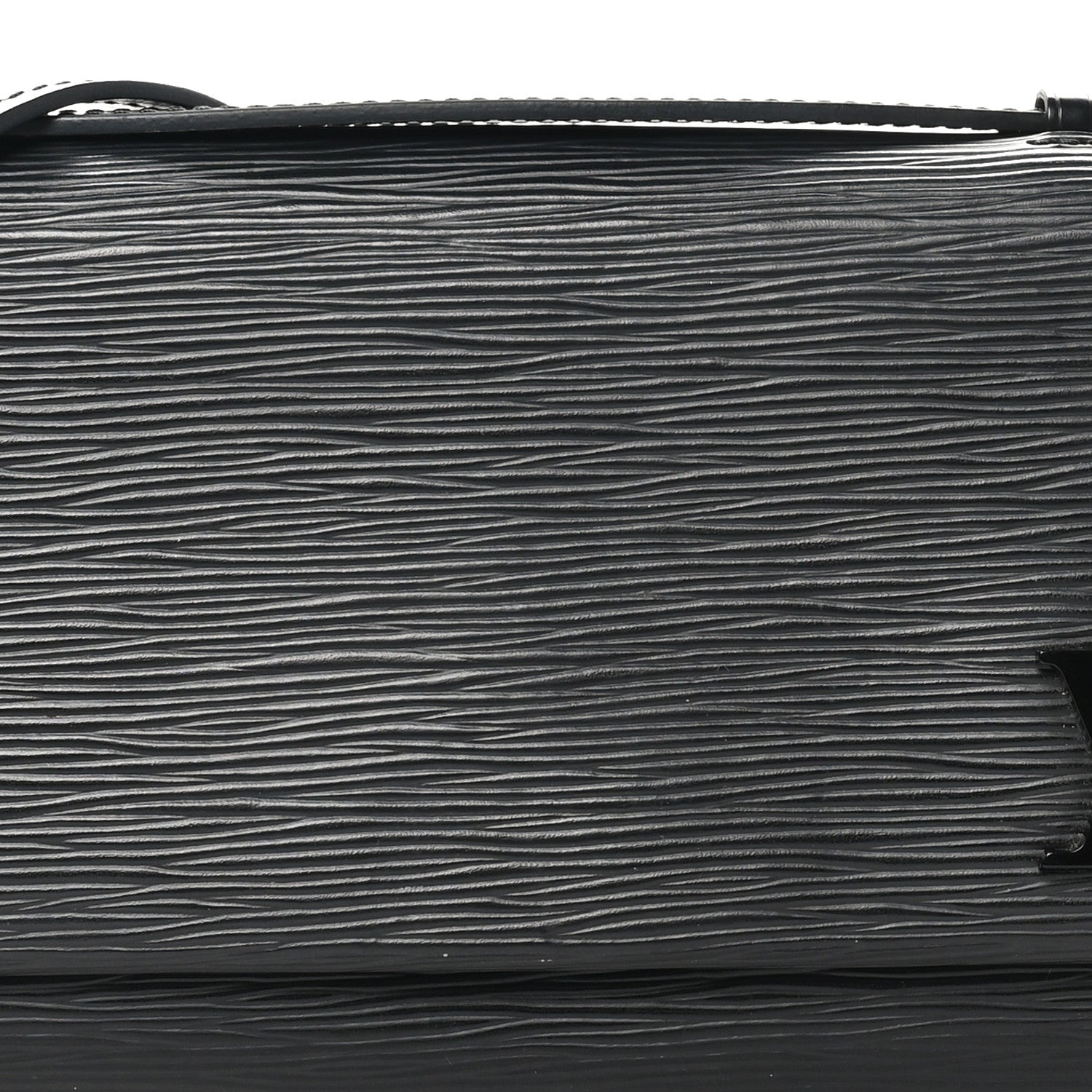 Louis Vuitton Epi Clery Black 7 of 9