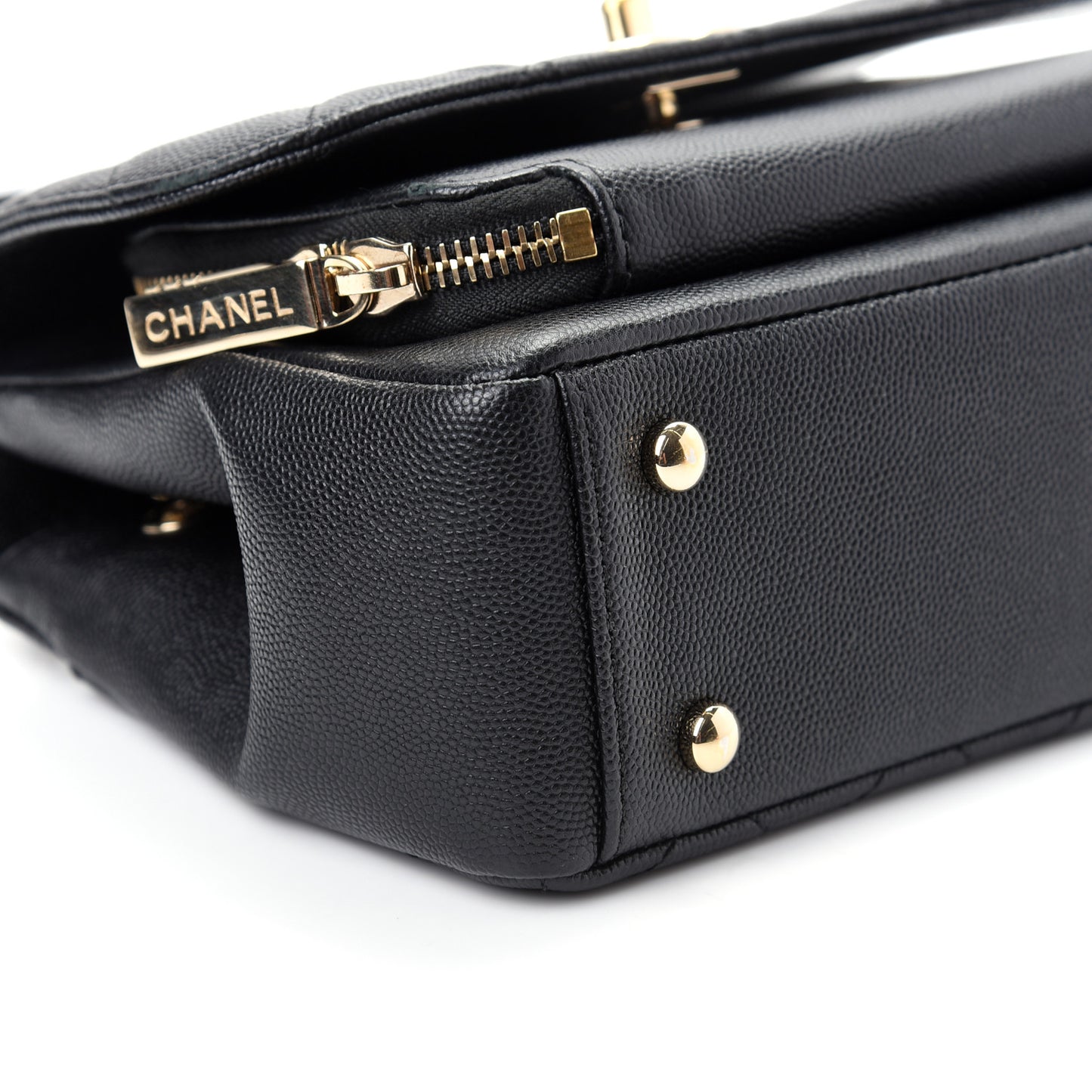 Caviar Quilted Small Business Affinity Flap Black