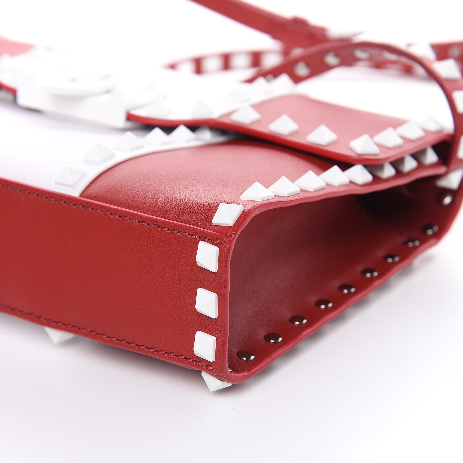 Valentino Garavani Vitello Colorblock Medium Free Rockstud Flip Lock Crossbody Bag Rosso Valentino Optic White 8 of 9