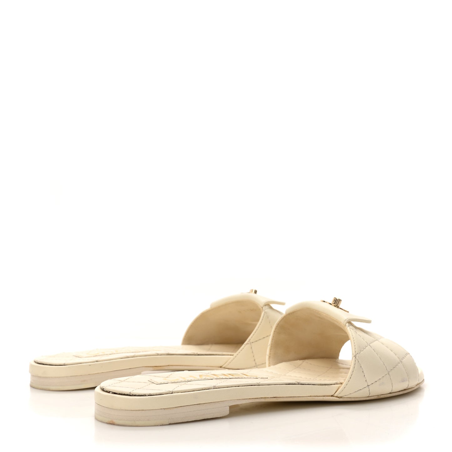 Lambskin Quilted CC Turnlock Sandals 36 Ivory