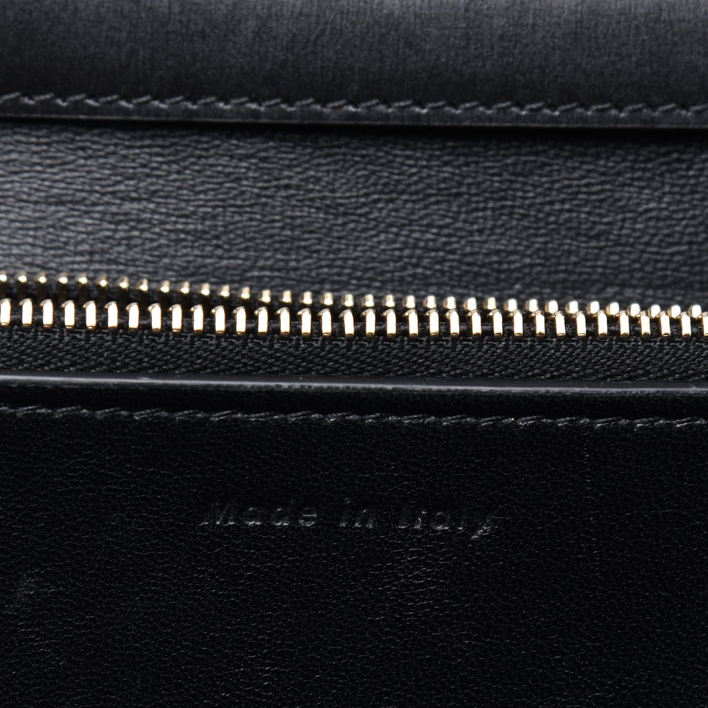 Box Calfskin Medium Classic Box Flap Bag Black
