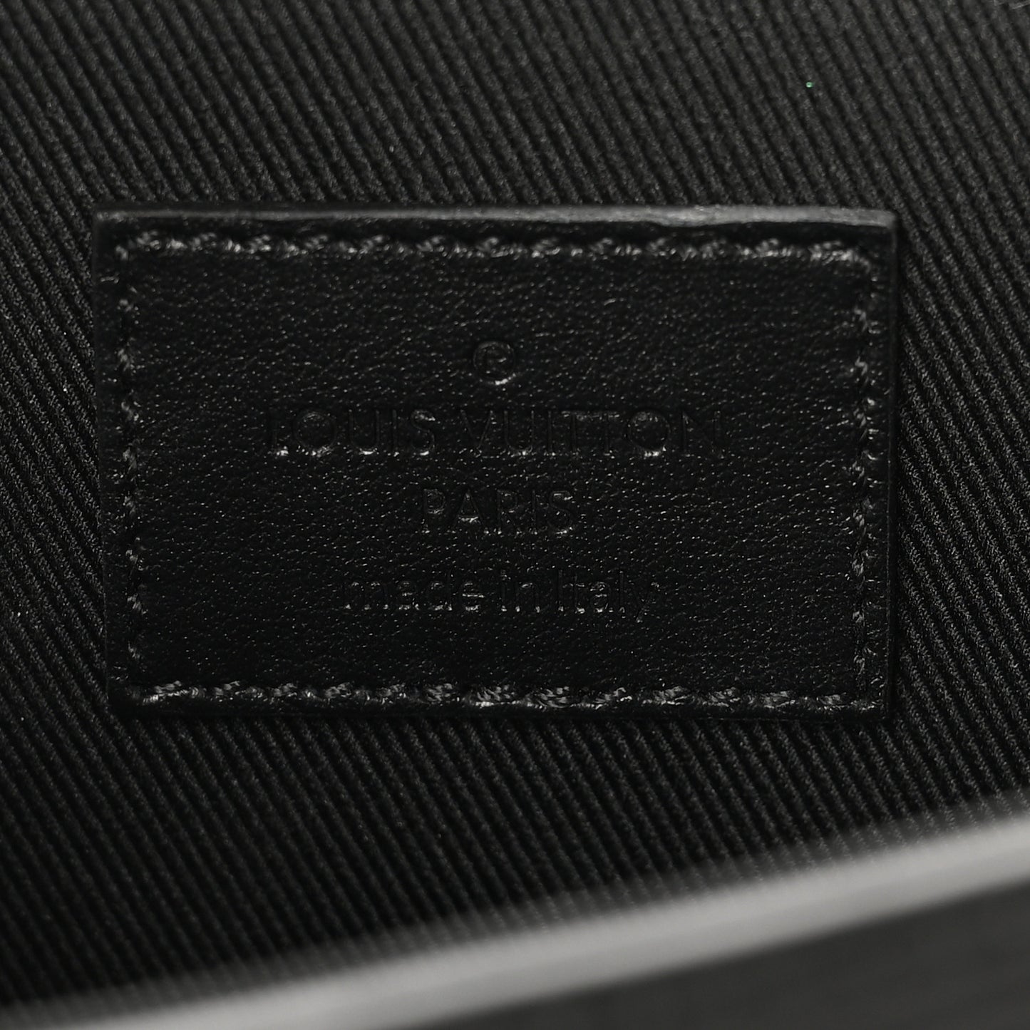 Epi Monogram Eclipse Porte Document Portfolio Black