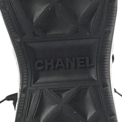 Chanel Suede Calfskin Mixed Fibers CC Sneakers 40 Navy 7 of 8
