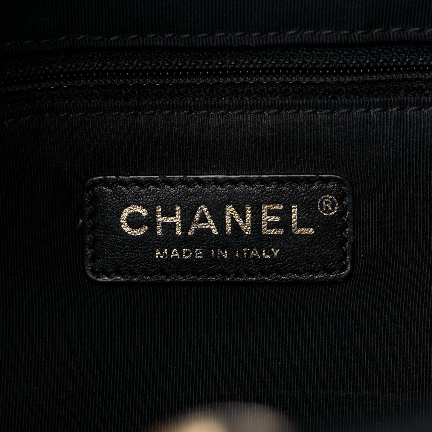 Calfskin Stitched Large Straight Lines Shopping Tote Black