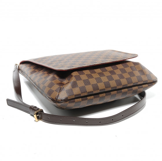 Louis Vuitton Damier Ebene Musette GM 5 of 8