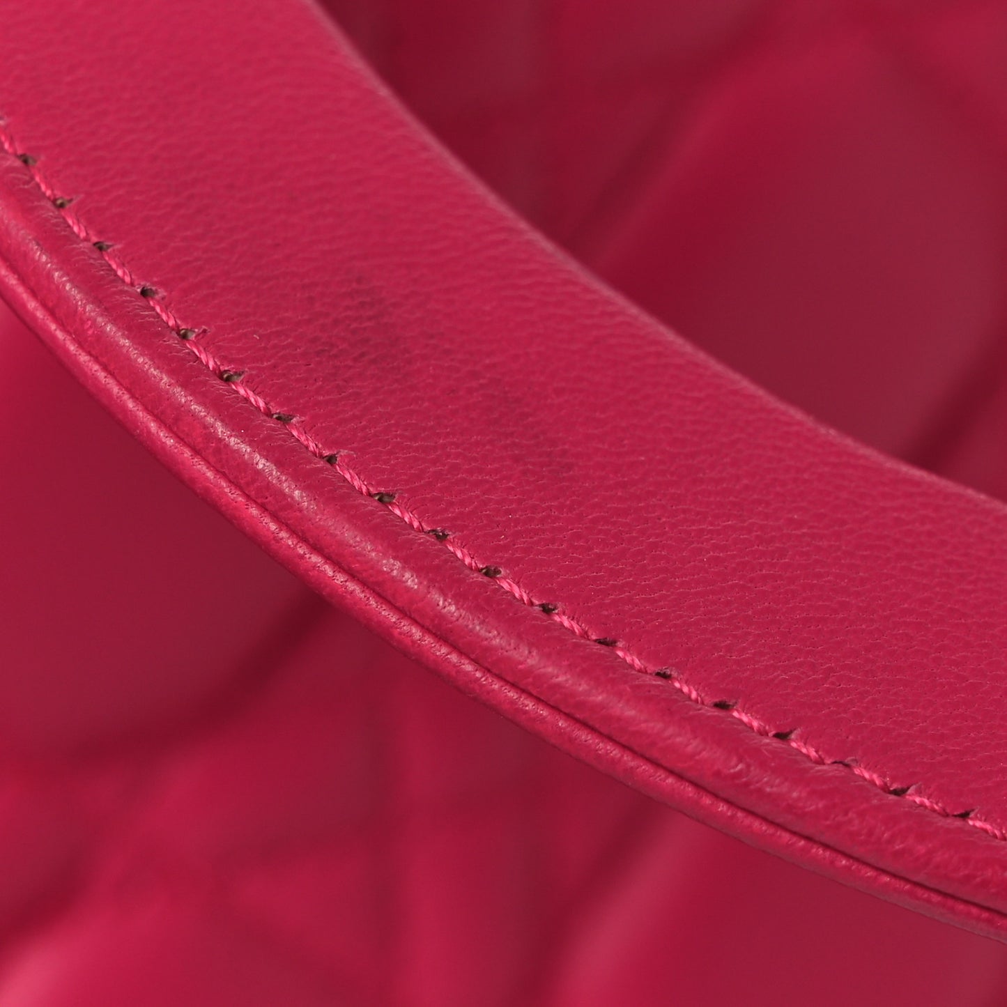 Lambskin Cannage Medium Lady Dior Fuchsia