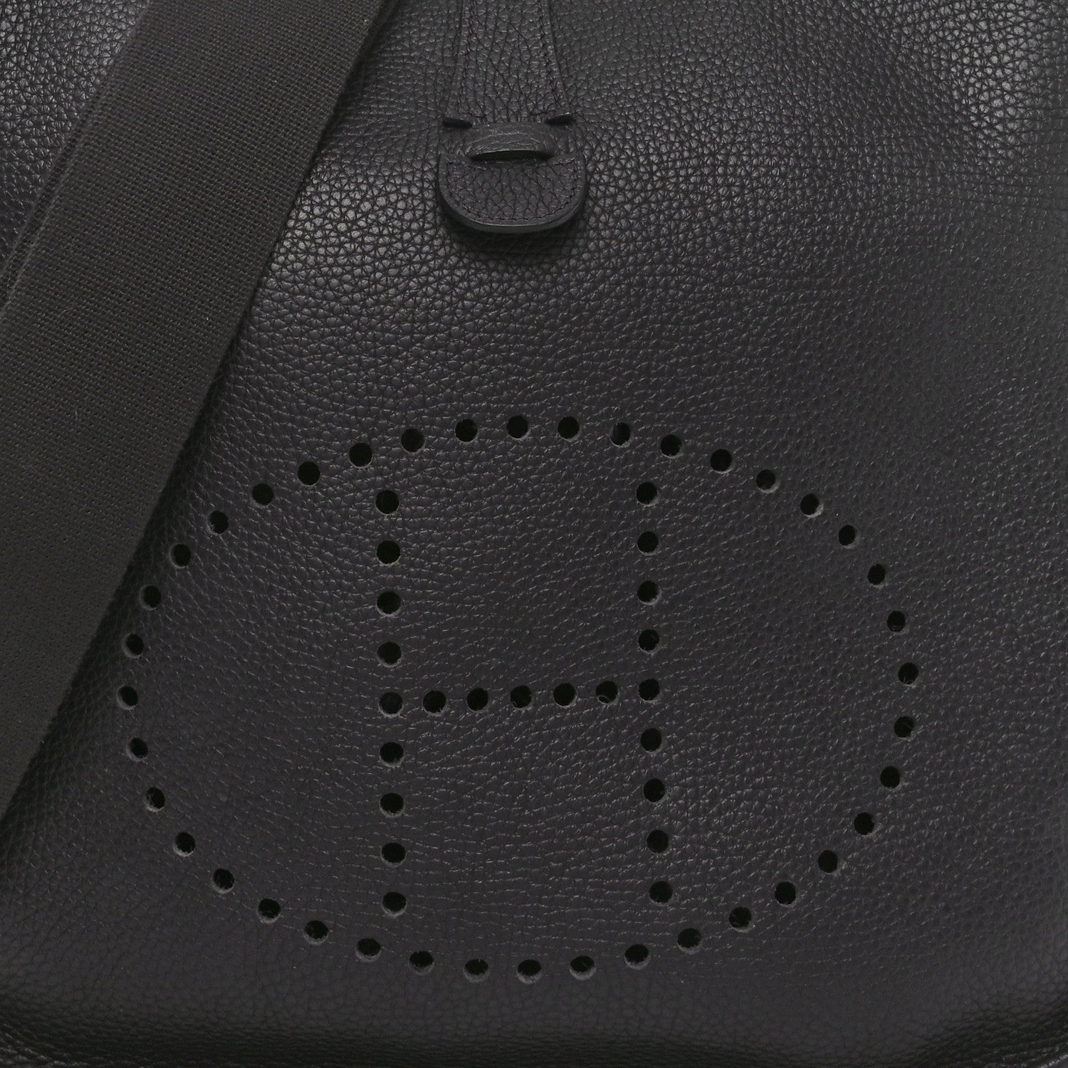 Hermes Taurillon Clemence EVELYNE III GM Raisin 8 of 10