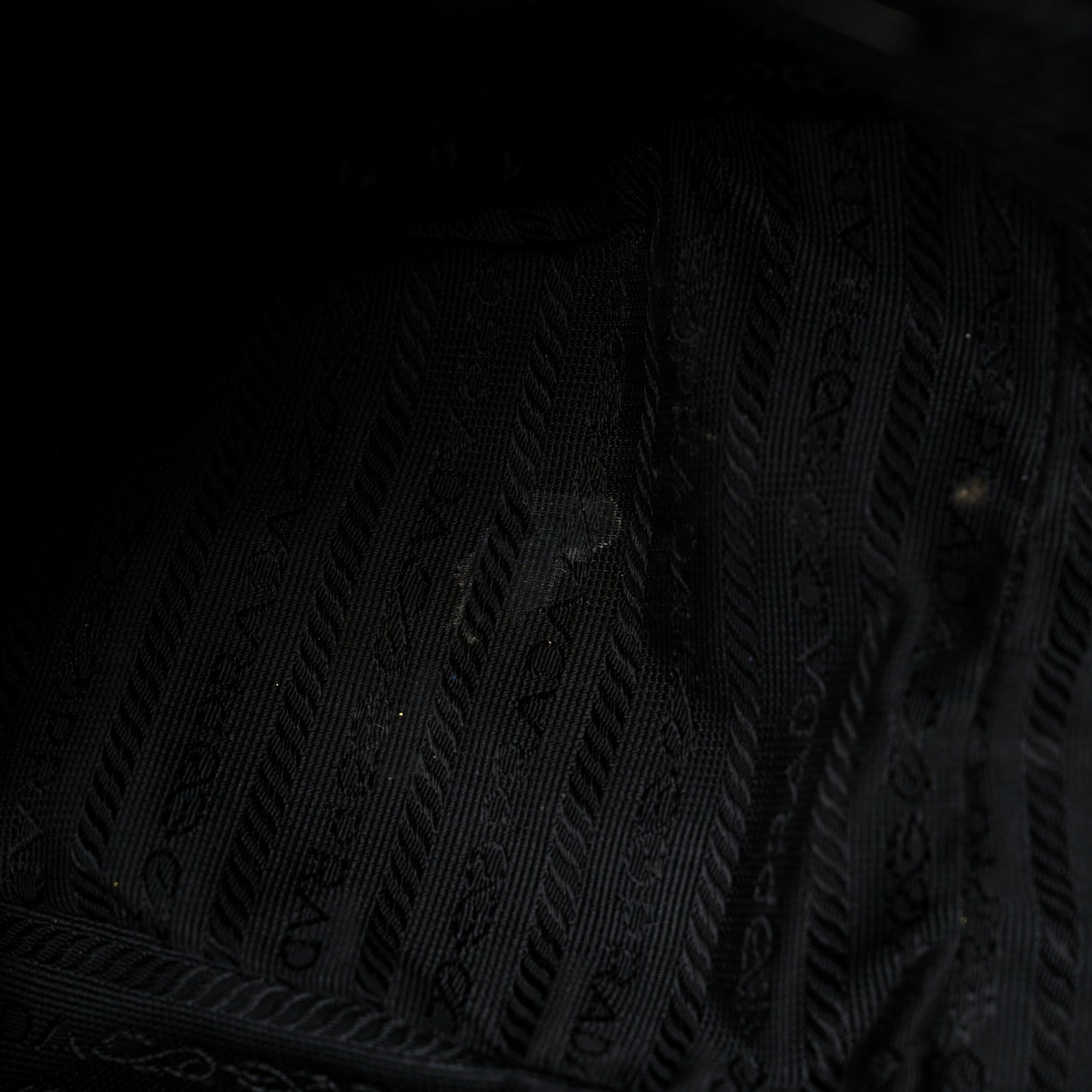 Vitello Drive Perforated Bowling Bag Fuoco