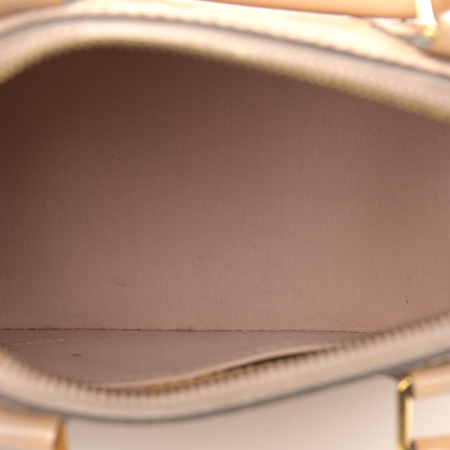 Louis Vuitton Vernis Alma BB Dune 5 of 17