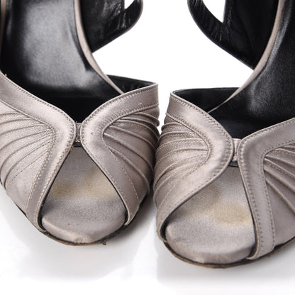 Gucci Satin Tessuto Nylon Bow Pumps 11 Argento 11 of 14