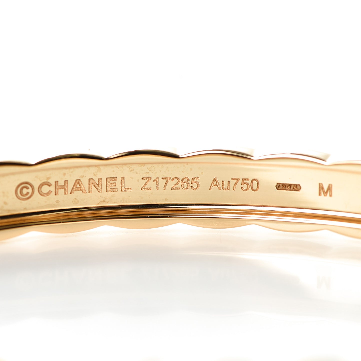 18K Yellow Gold Coco Crush Bangle Bracelet M