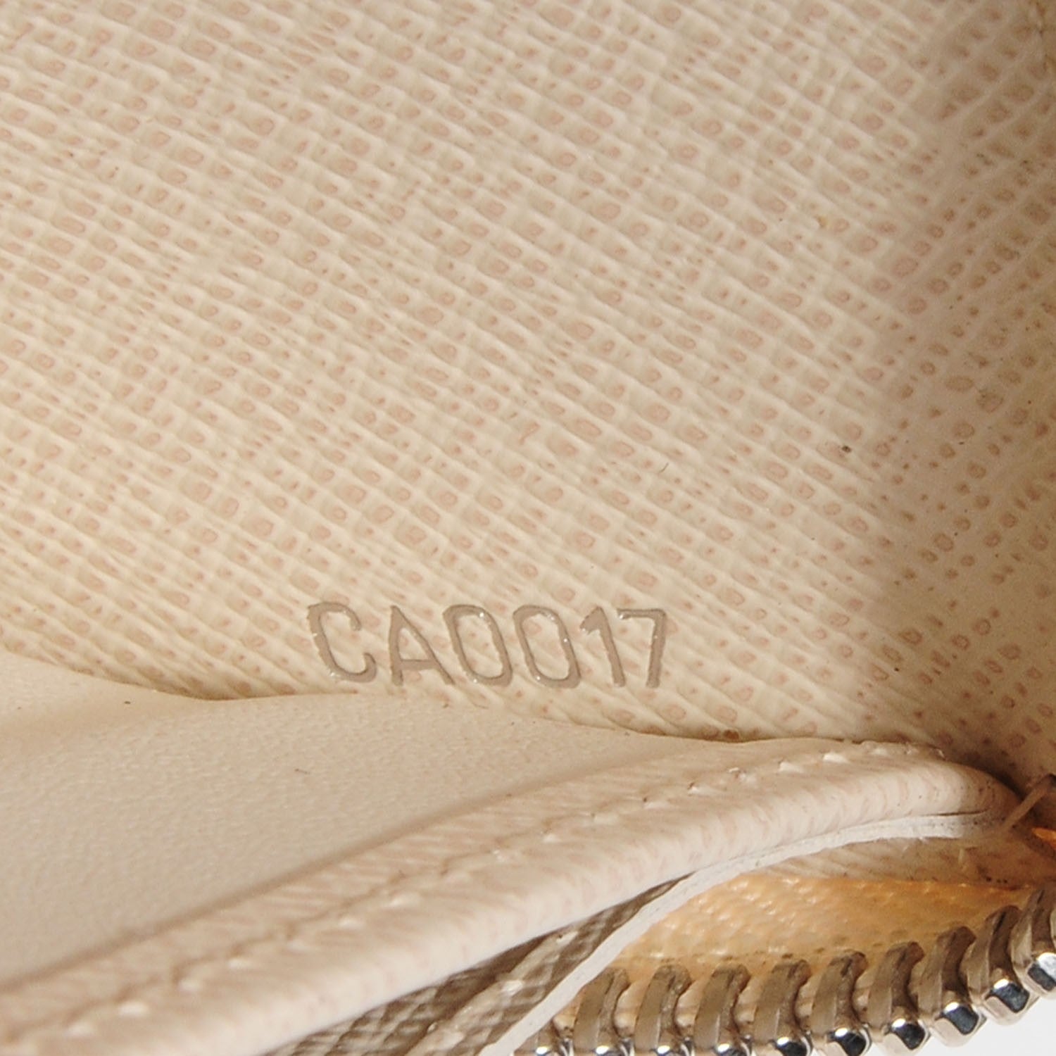 Louis Vuitton Epi Zippy Wallet Ivory 8 of 8