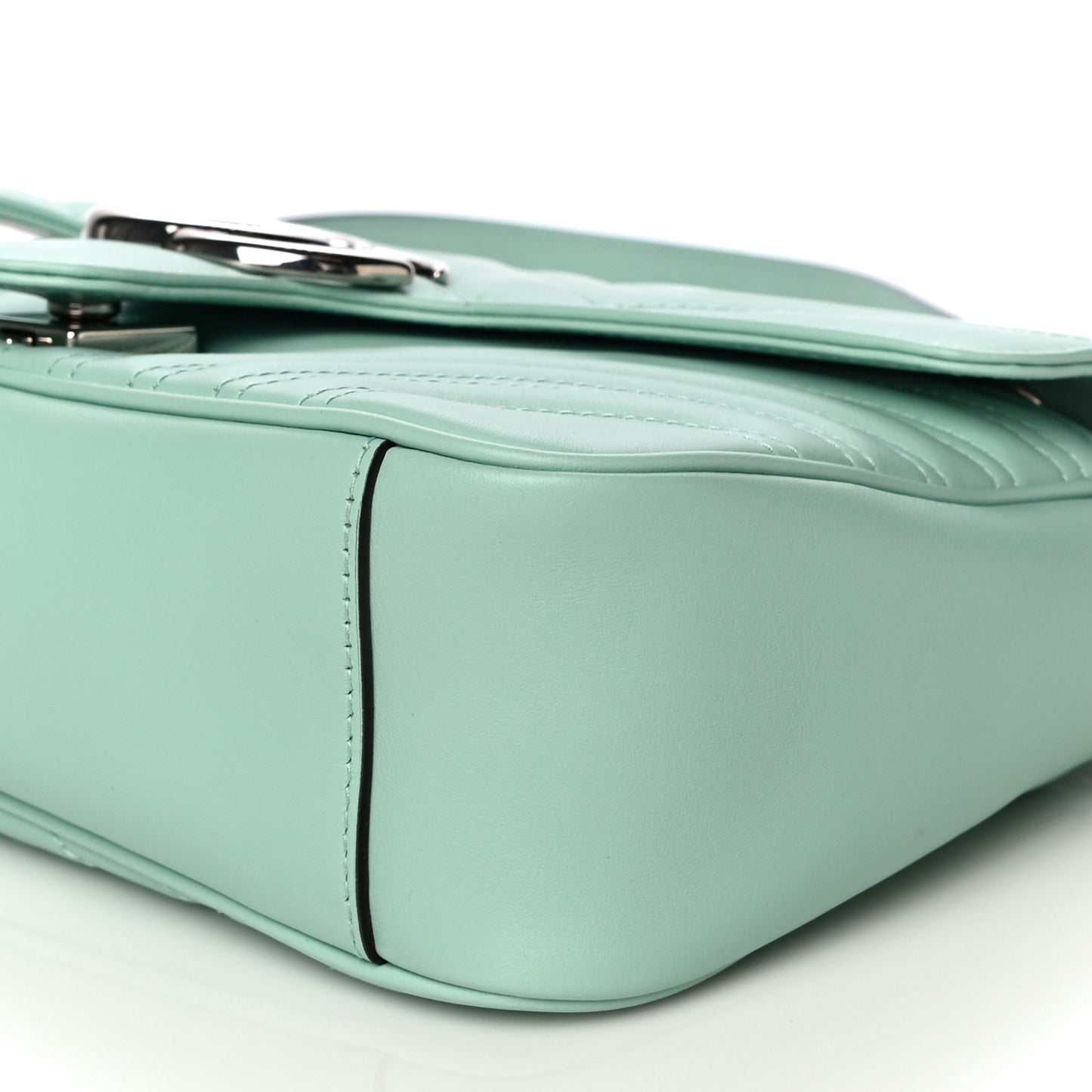 Calfskin Matelasse Small GG Marmont Shoulder Bag Water Green