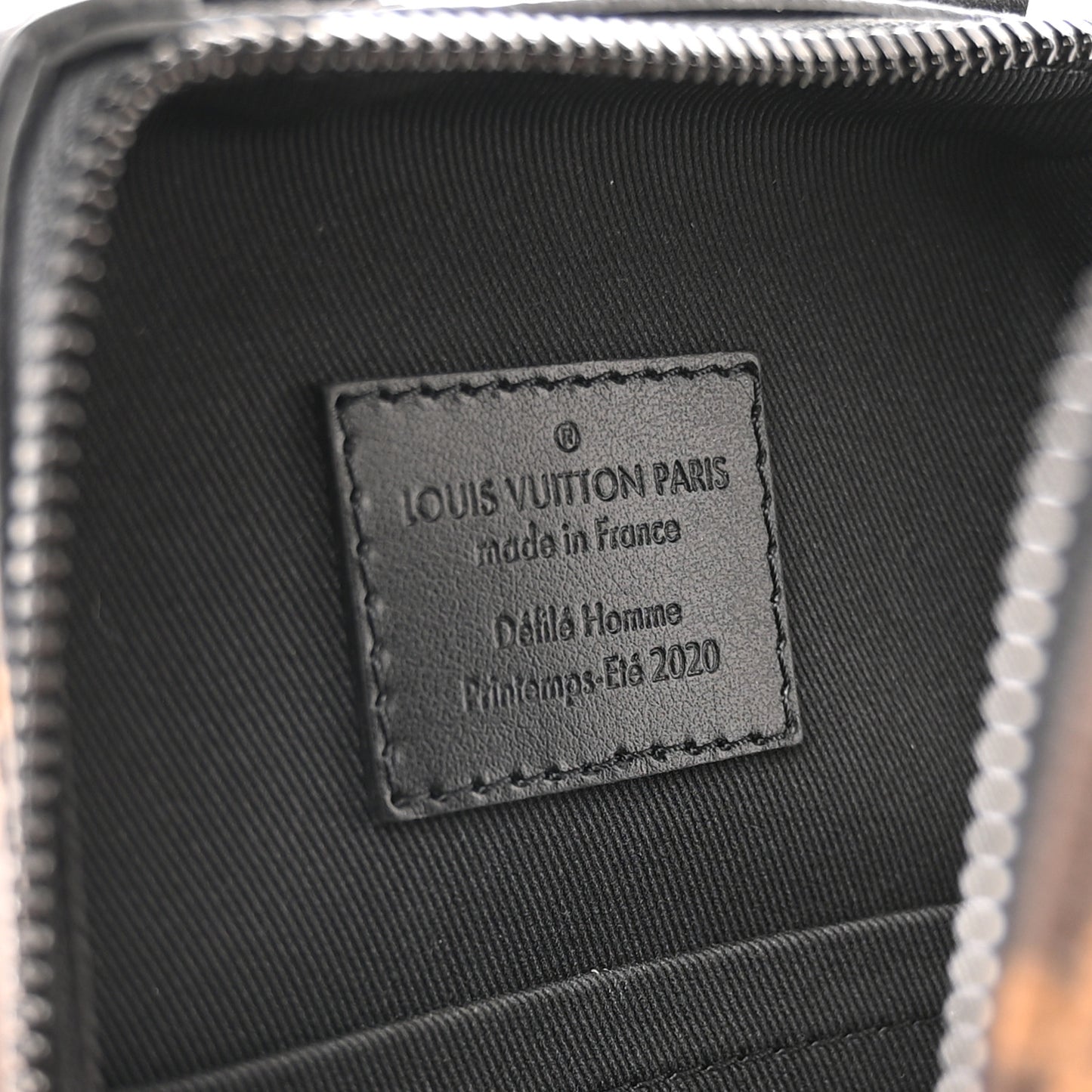 Monogram Tuffetage Vertical Soft Trunk Jaune