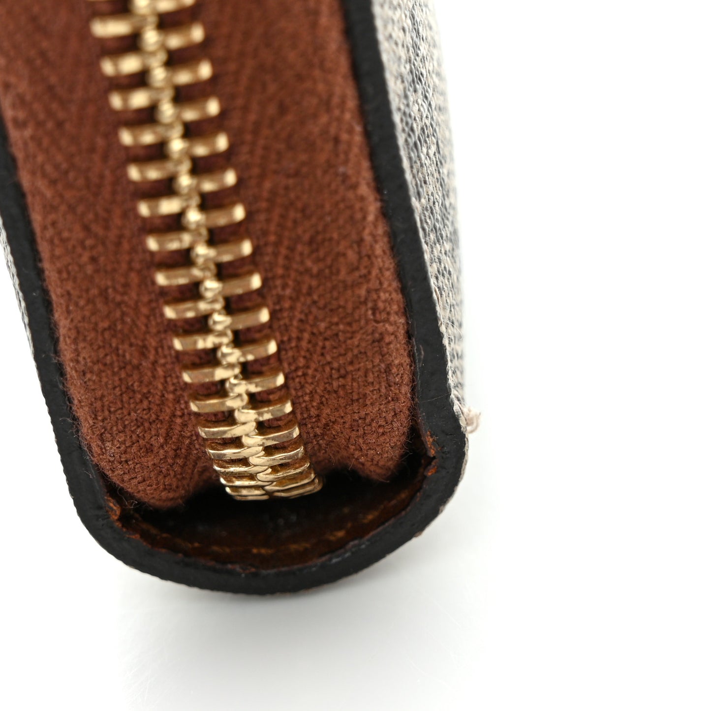GG Supreme Monogram Cuoio Toscano Zip Around Wallet Beige Ebony Cuir