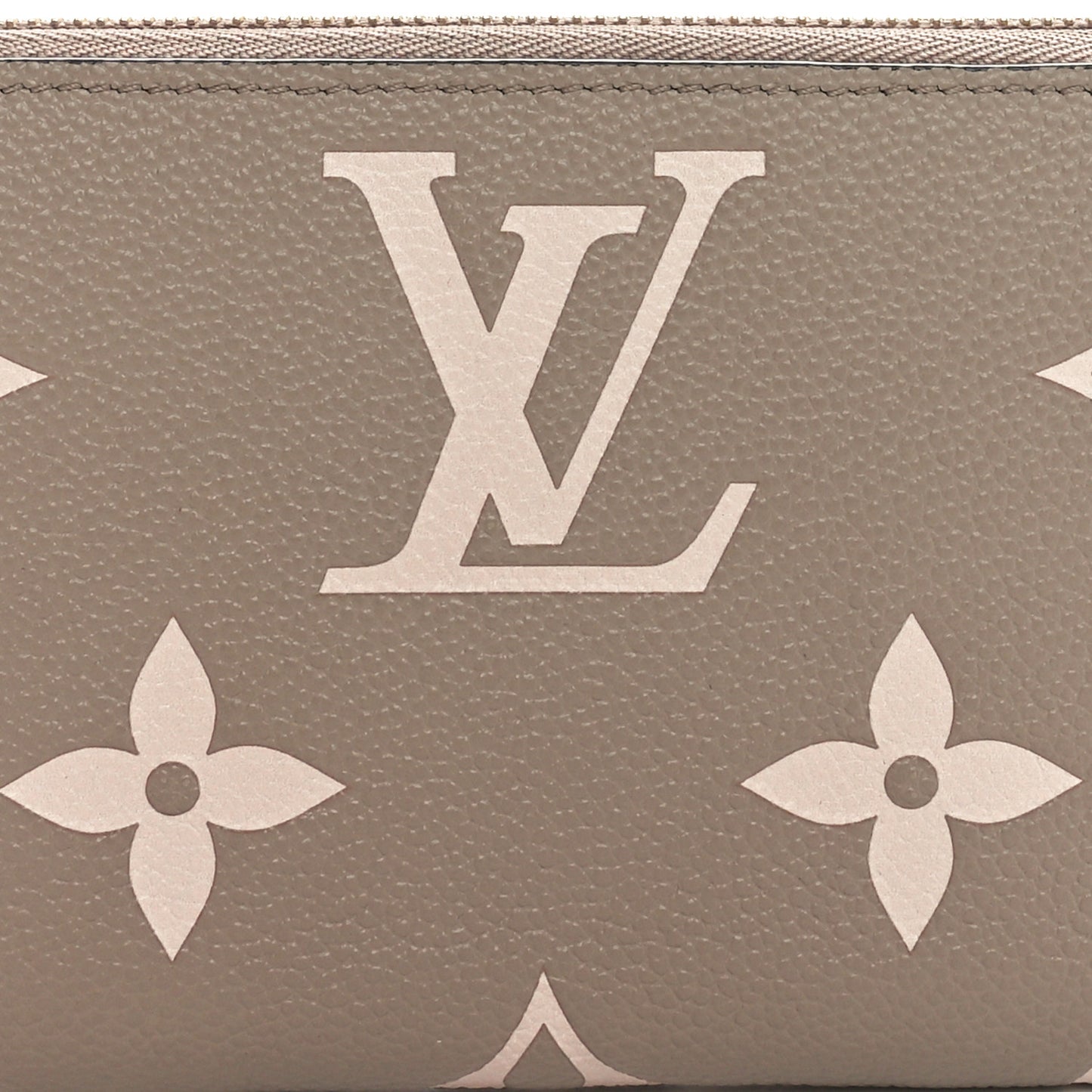 Empreinte Monogram Giant Zippy Wallet Tourterelle Creme