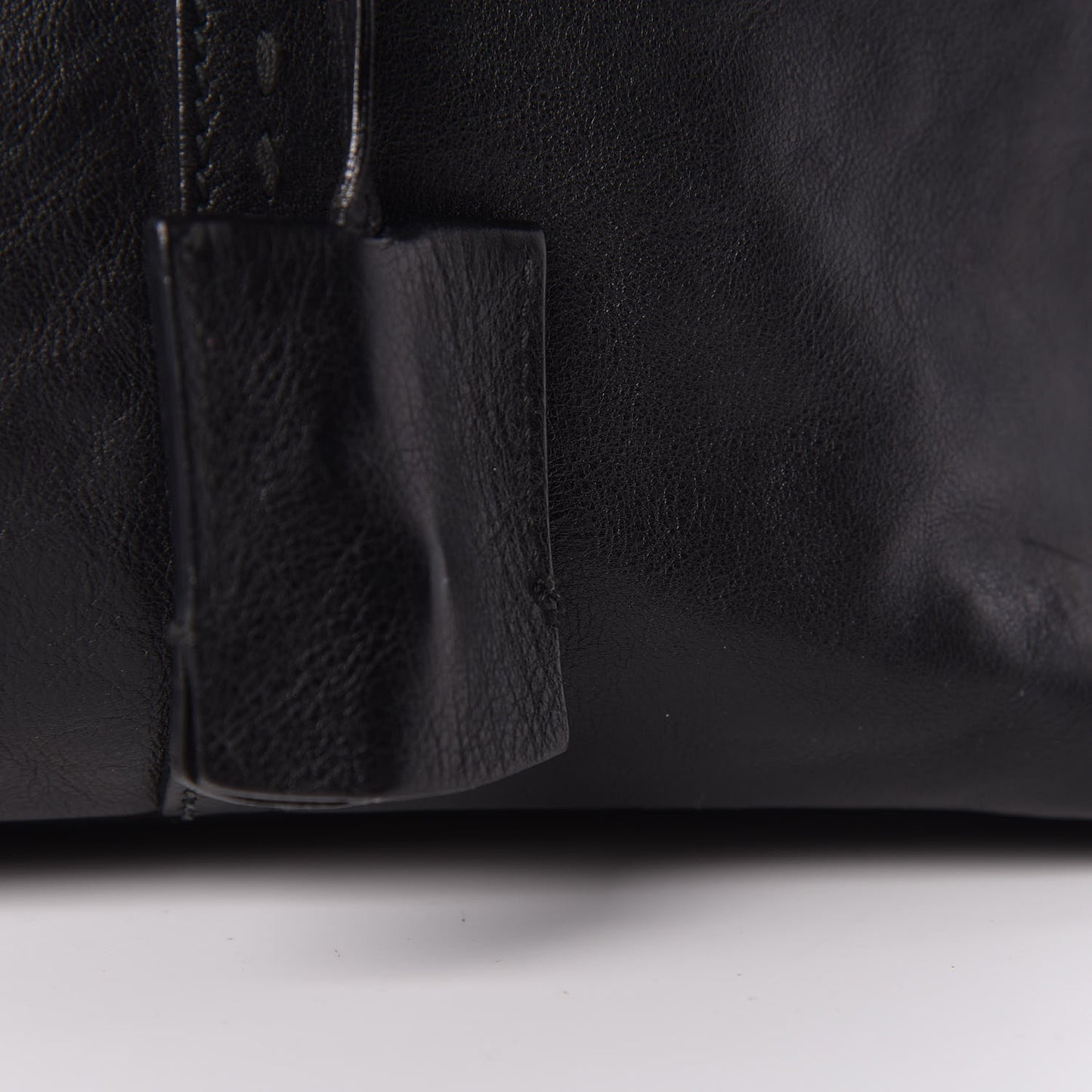 Calfskin Large Muse Black