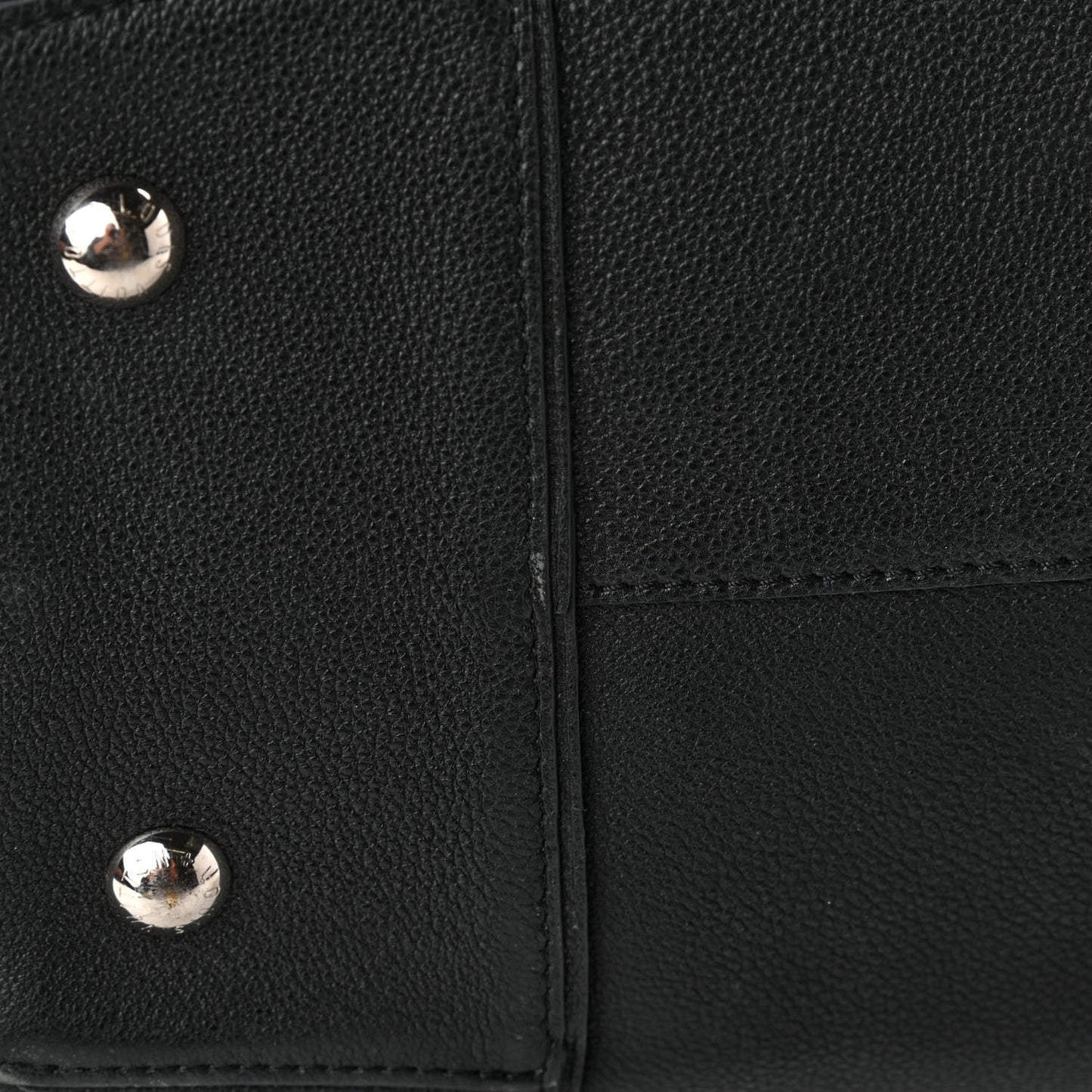 Veau Cachemire Soft Lockit MM Black