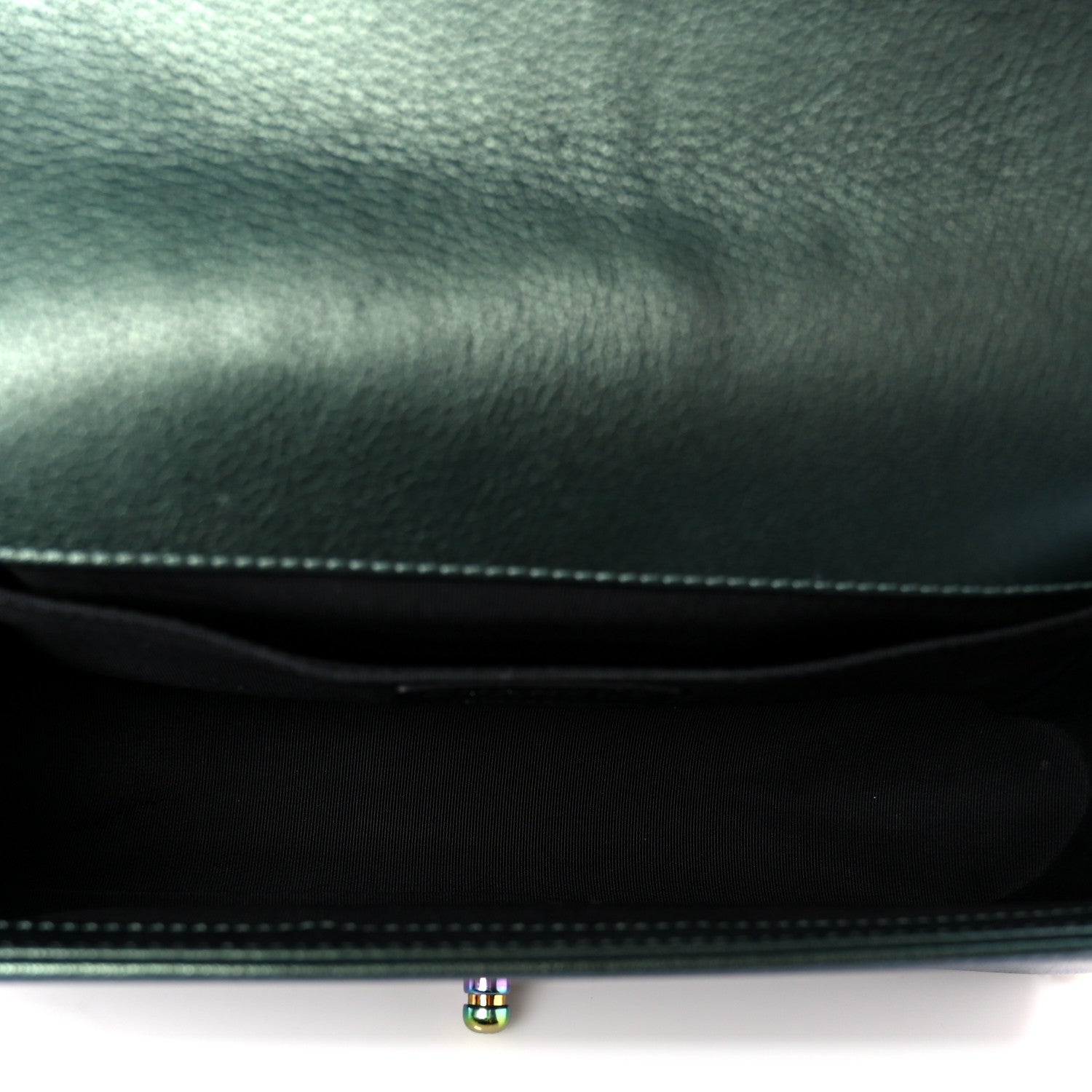Chanel Iridescent Goatskin Quilted Medium Boy Flap Green 5 of 10