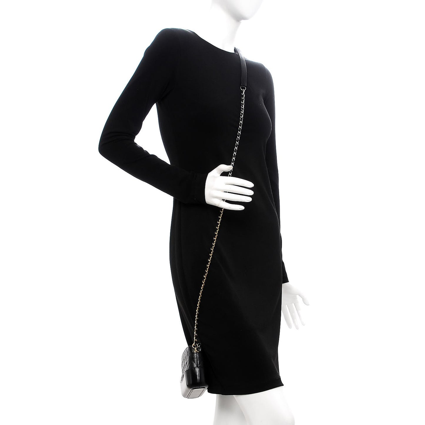 Aged Calfskin Quilted Small Gabrielle Clutch With Chain Black