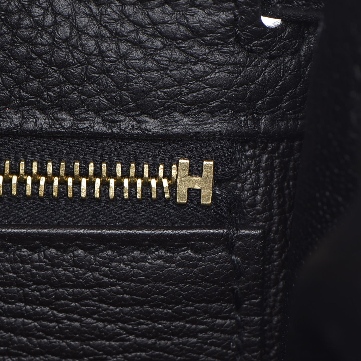 Togo Kelly Retourne 25 Black