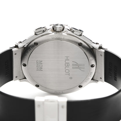 Hublot Stainless Steel Rubber Diamond Bezel Mother of Pearl 37mm Classic Fusion Quartz Watch 1640.1.024 4 of 5