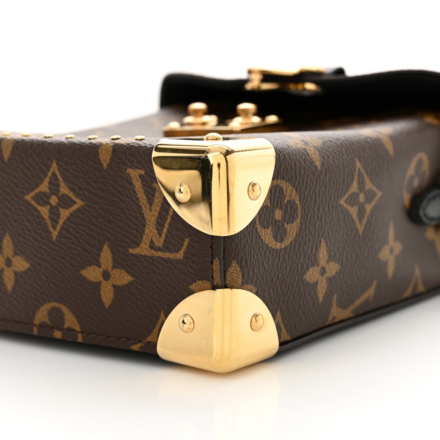 Louis Vuitton Reverse Monogram Camera Box NM 9 of 9