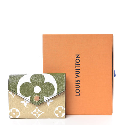 Louis Vuitton Monogram Giant Zoe Wallet Kaki 8 of 8