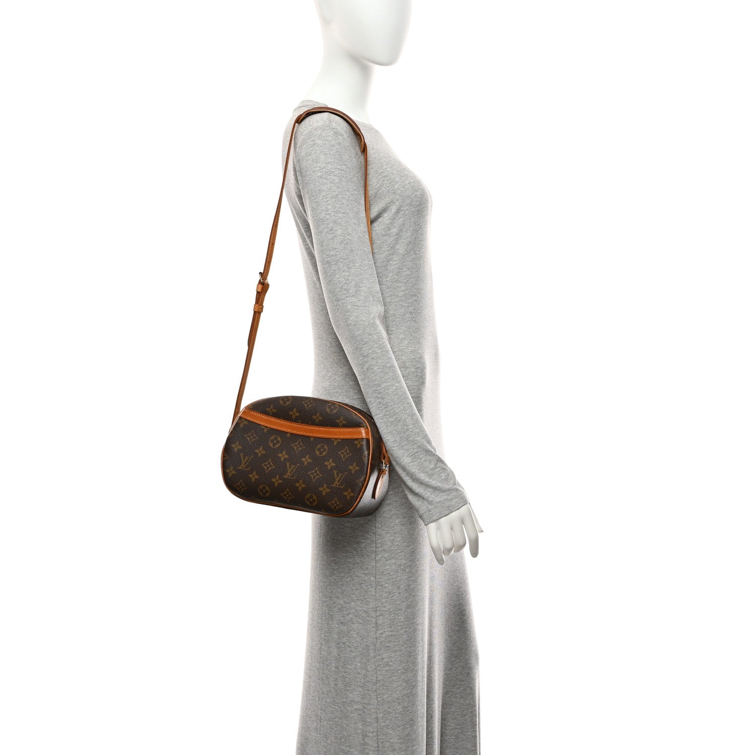 Louis Vuitton Monogram Blois 2 of 10