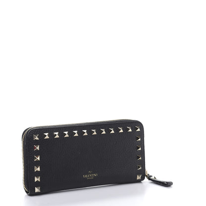 Valentino Garavani Pebbled Calfskin Rockstud Zip Around Wallet Black 3 of 12