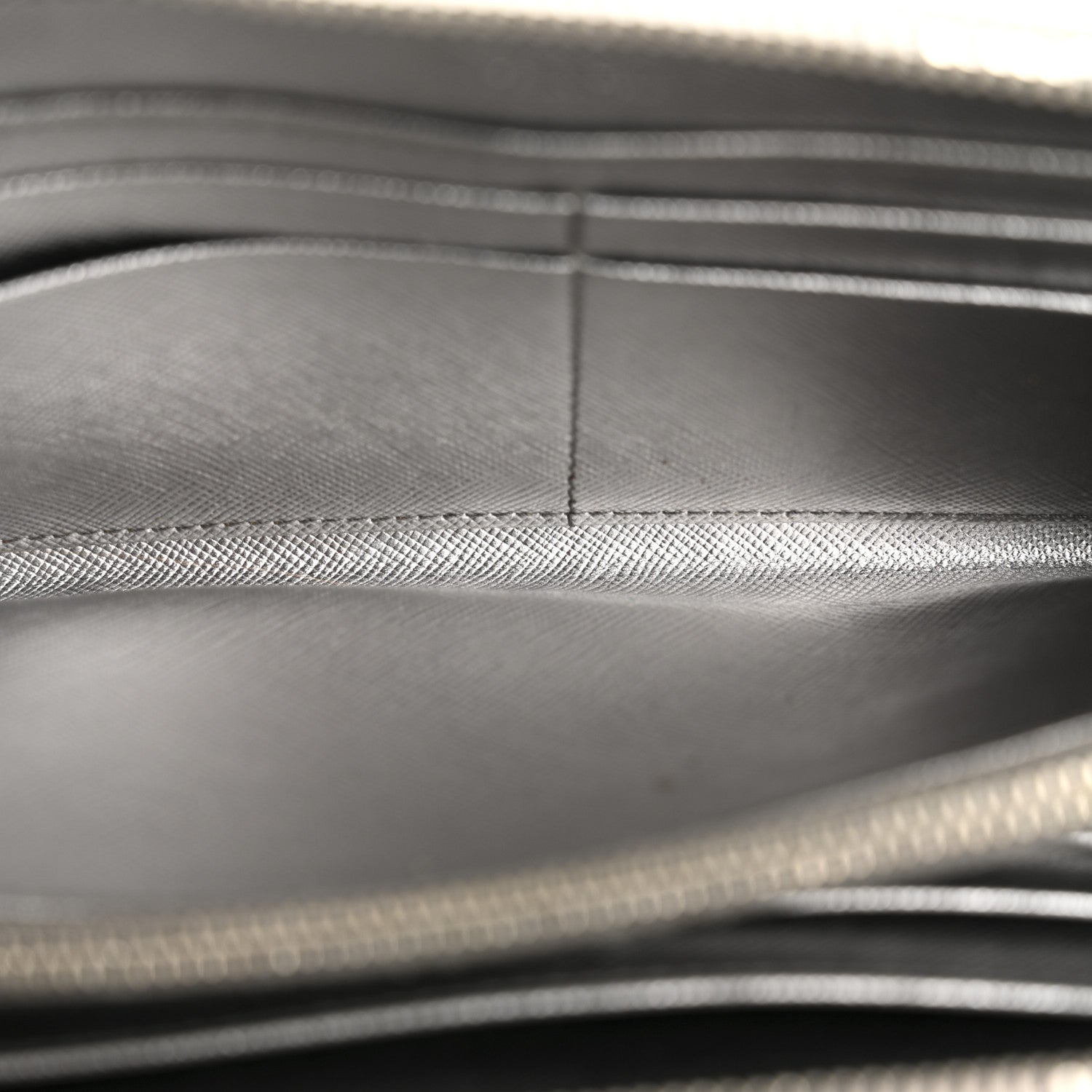 Prada Saffiano Metal Zip Around Wallet Argento 5 of 18