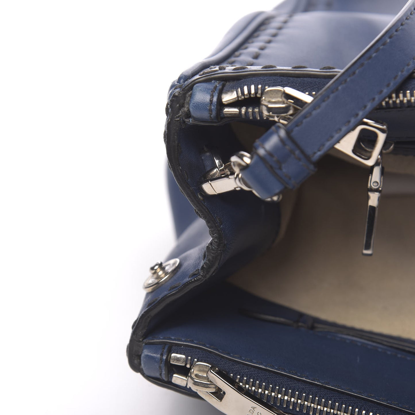 City Calf Hand Stitched Medium Galleria Double Zip Tote Bleuette