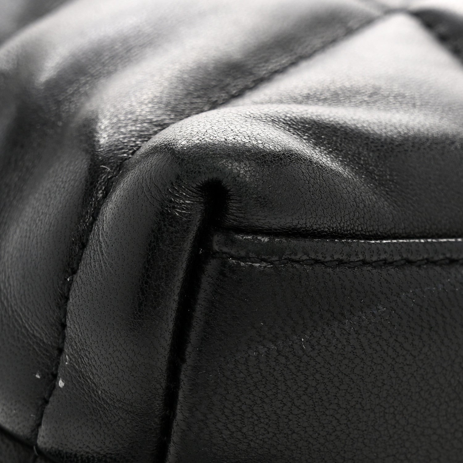 Saint Laurent Lambskin Quilted Toy Loulou Puffer Monogram Monochrome Chain Satchel Black 12 of 12
