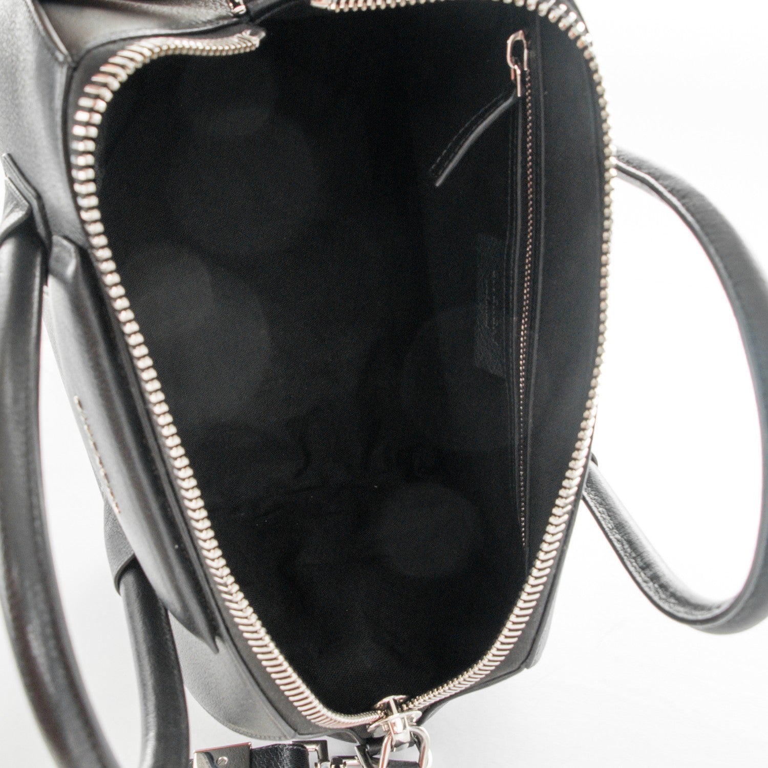 Givenchy Sugar Goatskin Medium Antigona Black 5 of 7