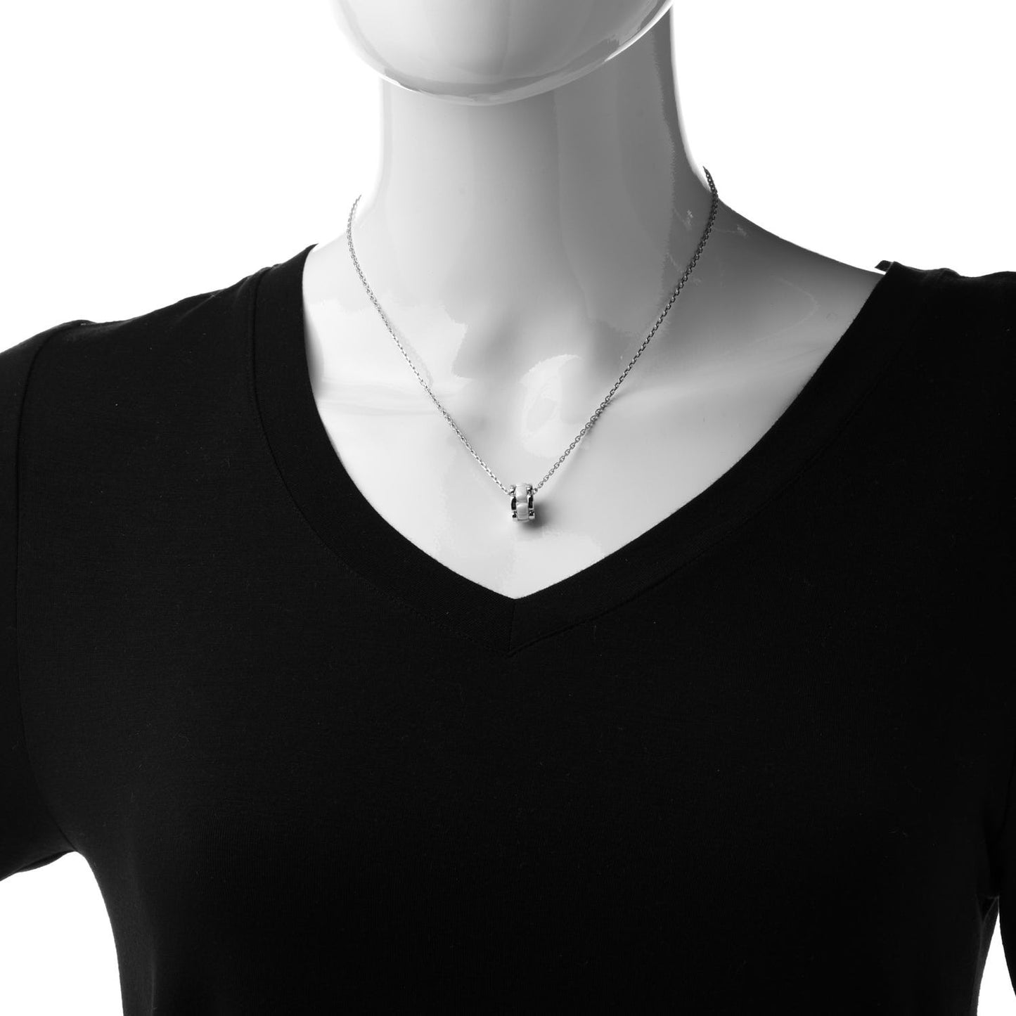 18K White Gold Ceramic Ultra Pendant Necklace White