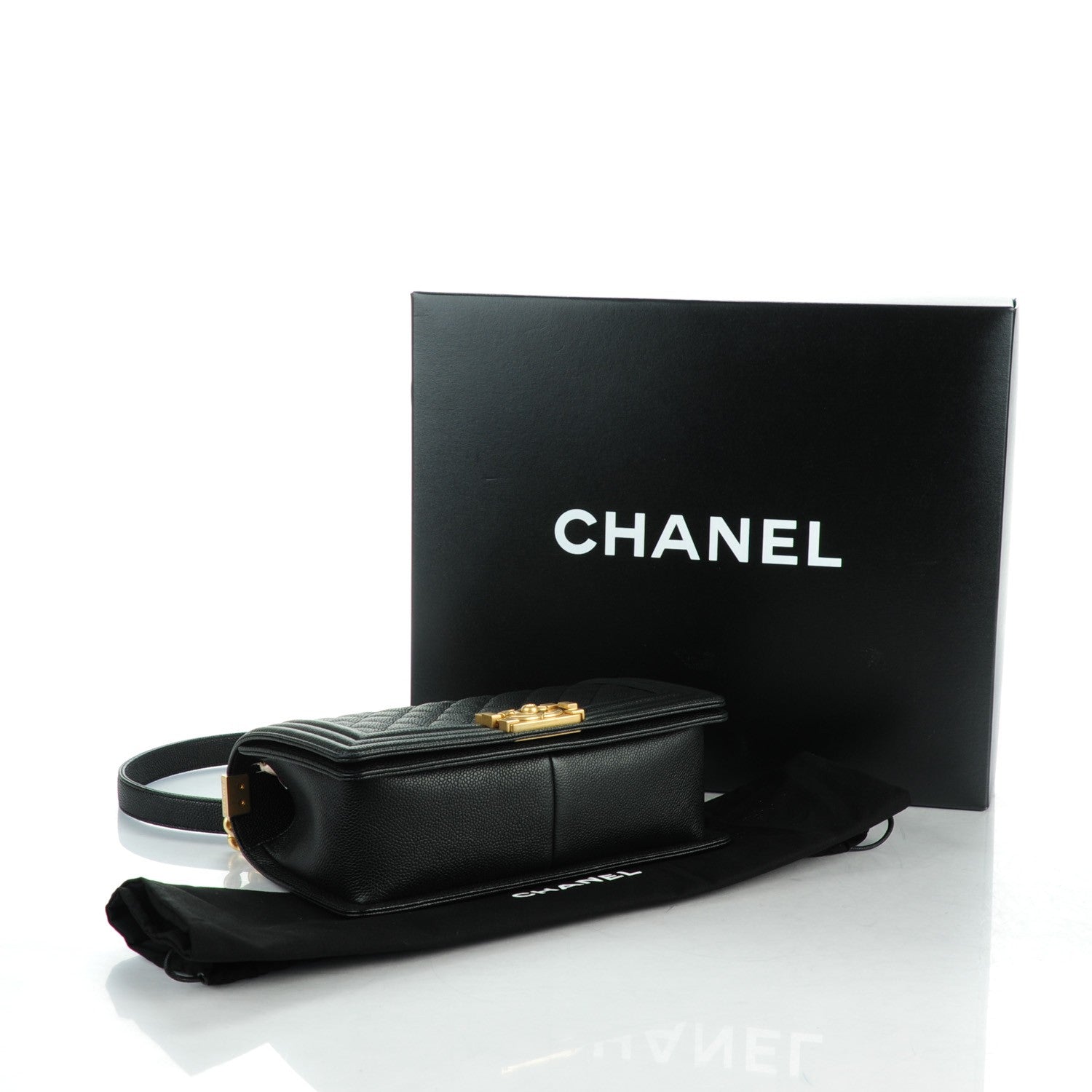 Chanel Caviar Quilted Medium Boy Flap Black 4 of 7