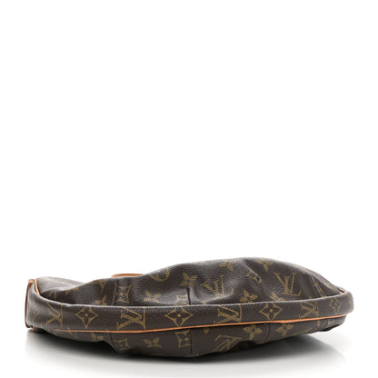 Louis Vuitton Monogram Croissant MM 4 of 10