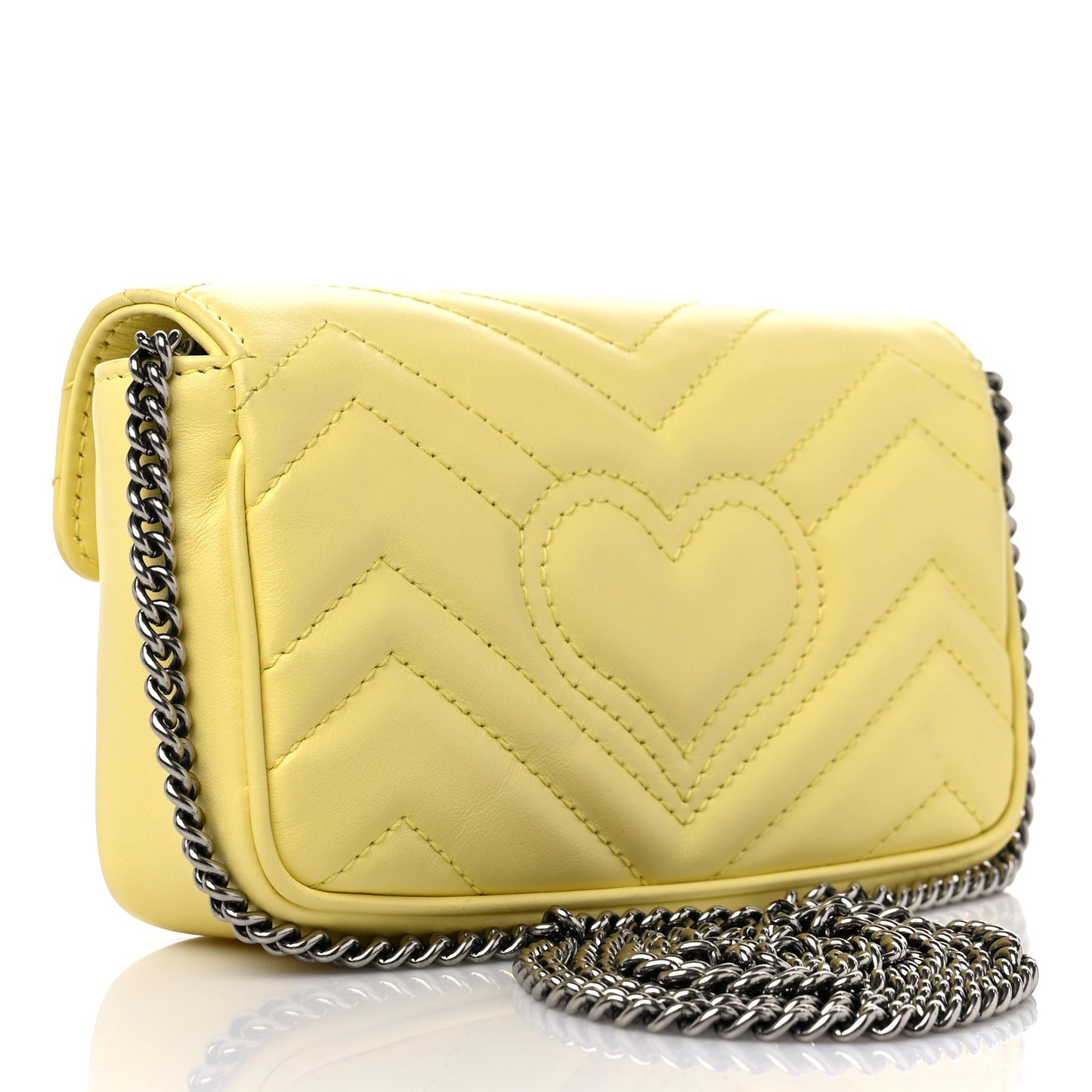 Calfskin Matelasse Super Mini GG Marmont Shoulder Bag Banana