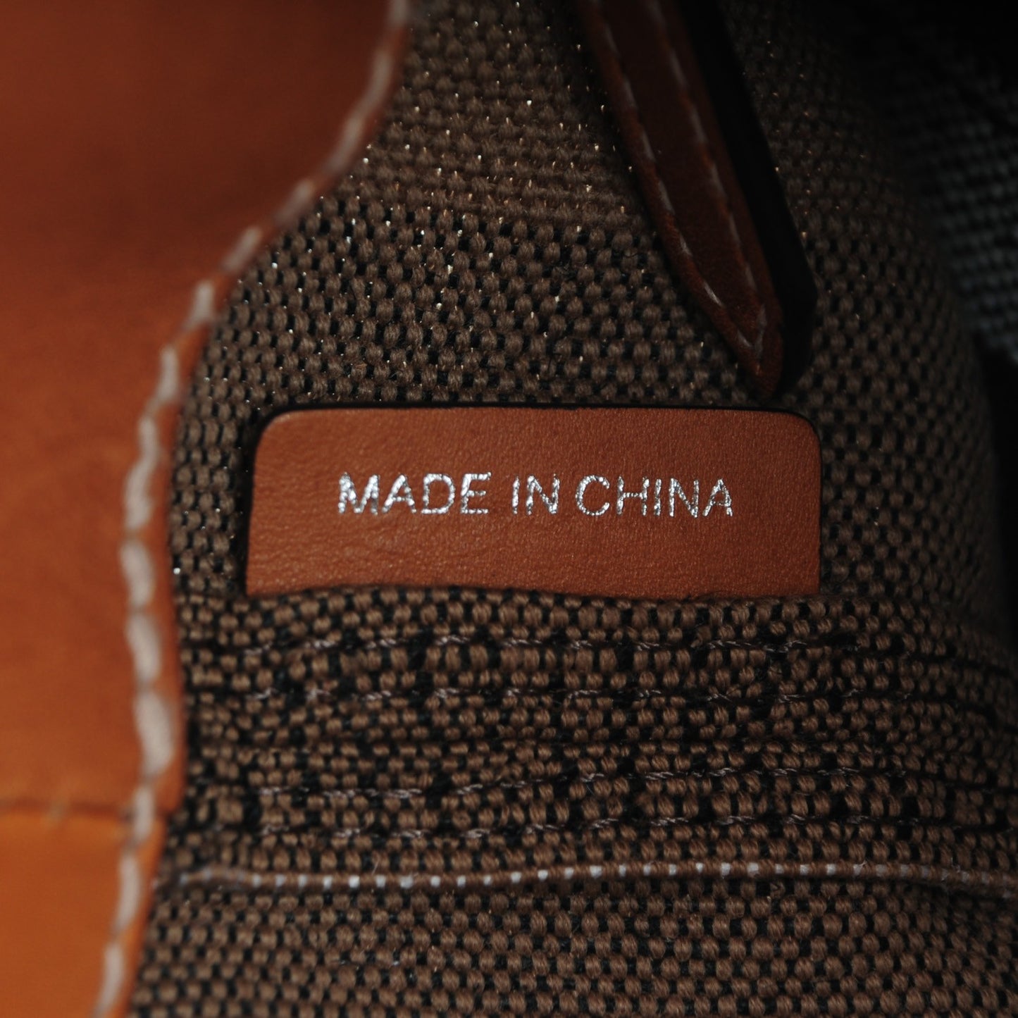 Canvas Mega Check Medium Ashby Saddle Brown