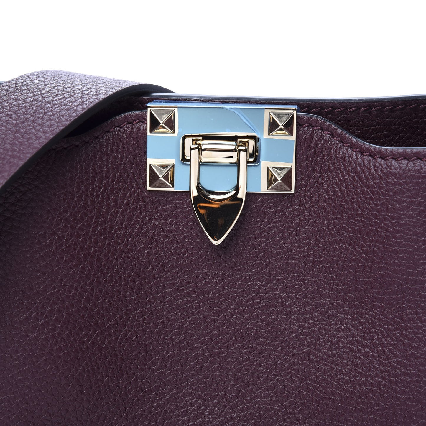 Pebbled Calfskin Mini Rockstud Flip-Lock Messenger Bag Rubin