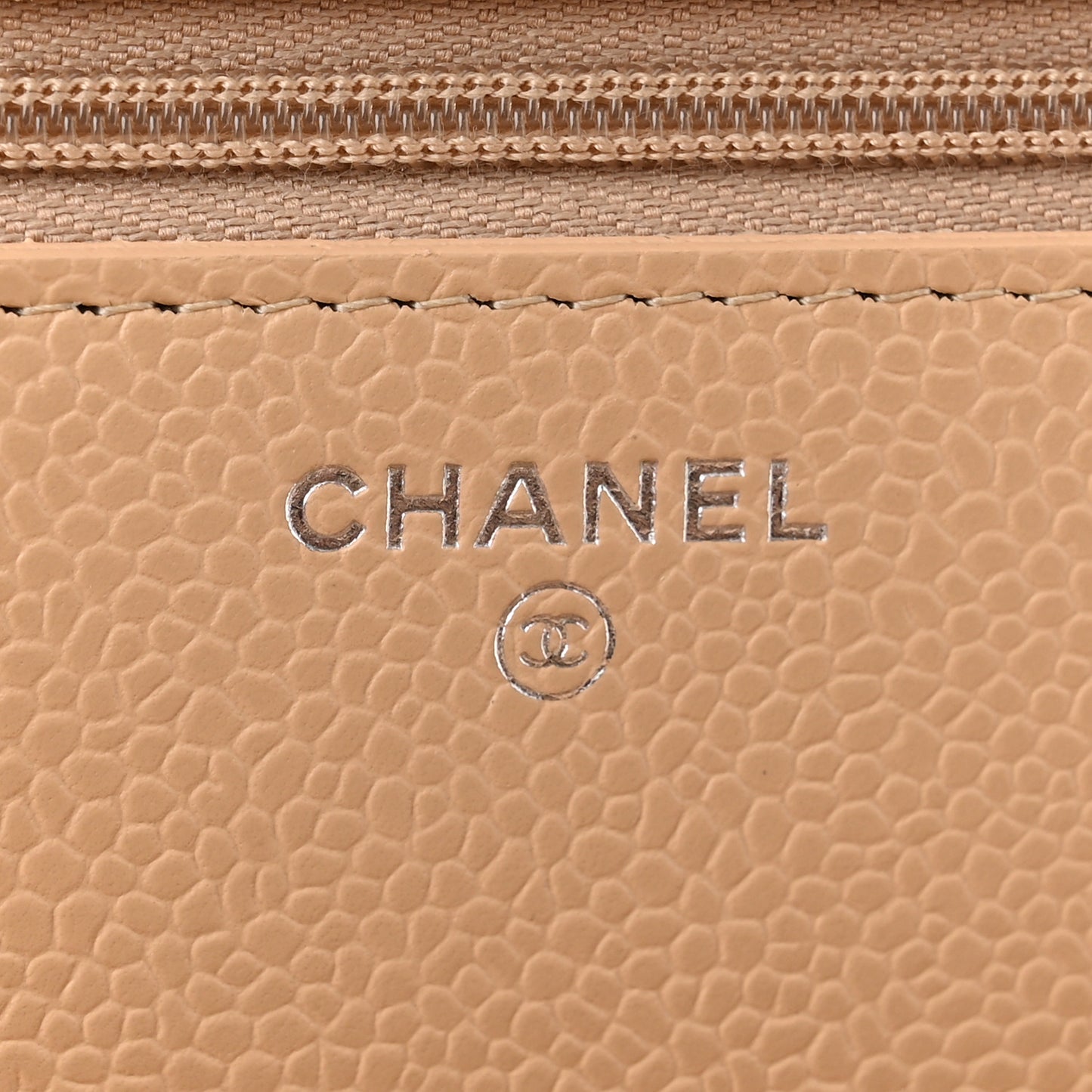 Caviar Quilted Wallet On Chain WOC Beige