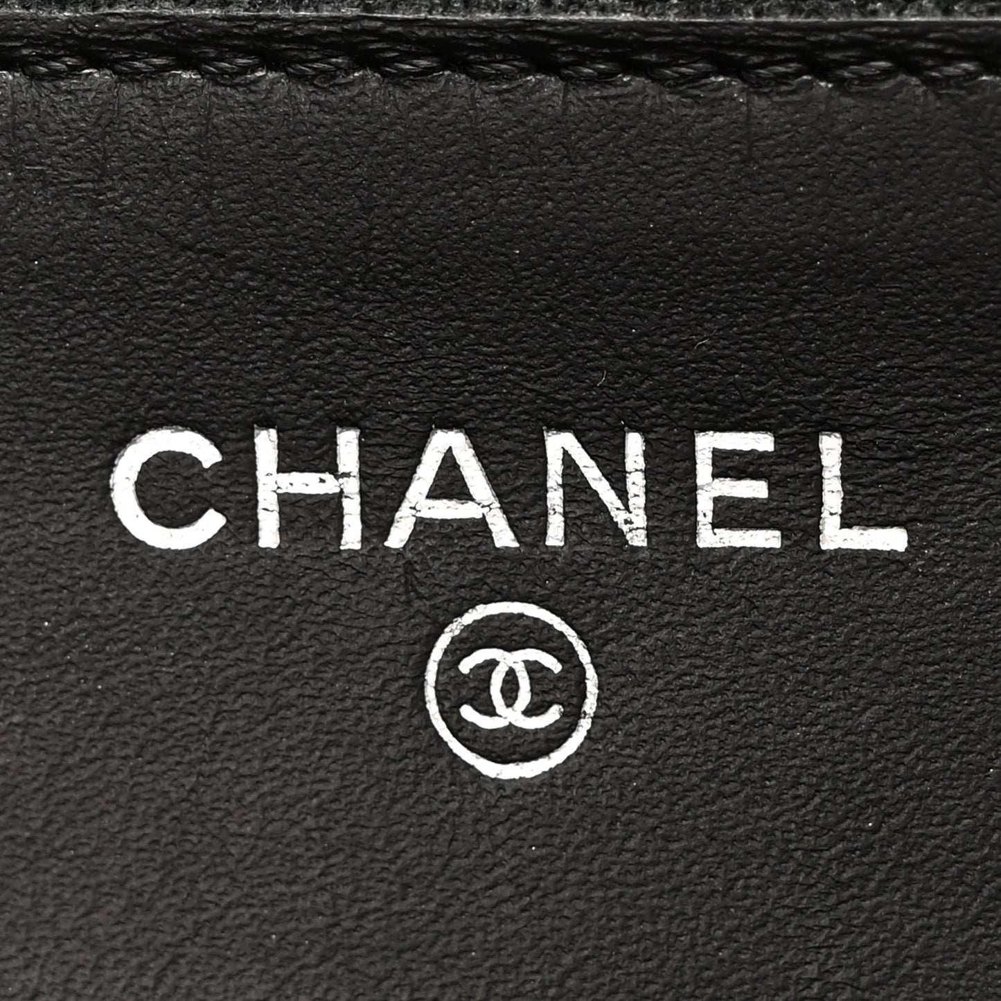 Caviar Timeless CC Wallet On Chain WOC Black