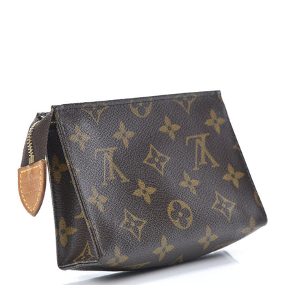 Louis Vuitton Monogram Toiletry Pouch 15 3 of 8