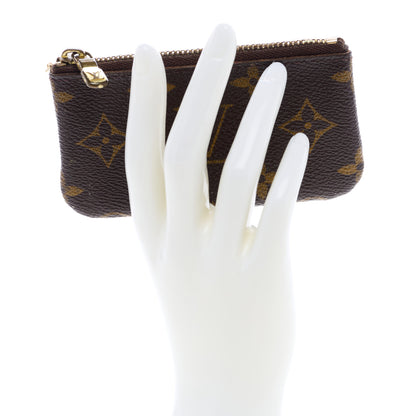Louis Vuitton Monogram Key Pouch 2 of 6