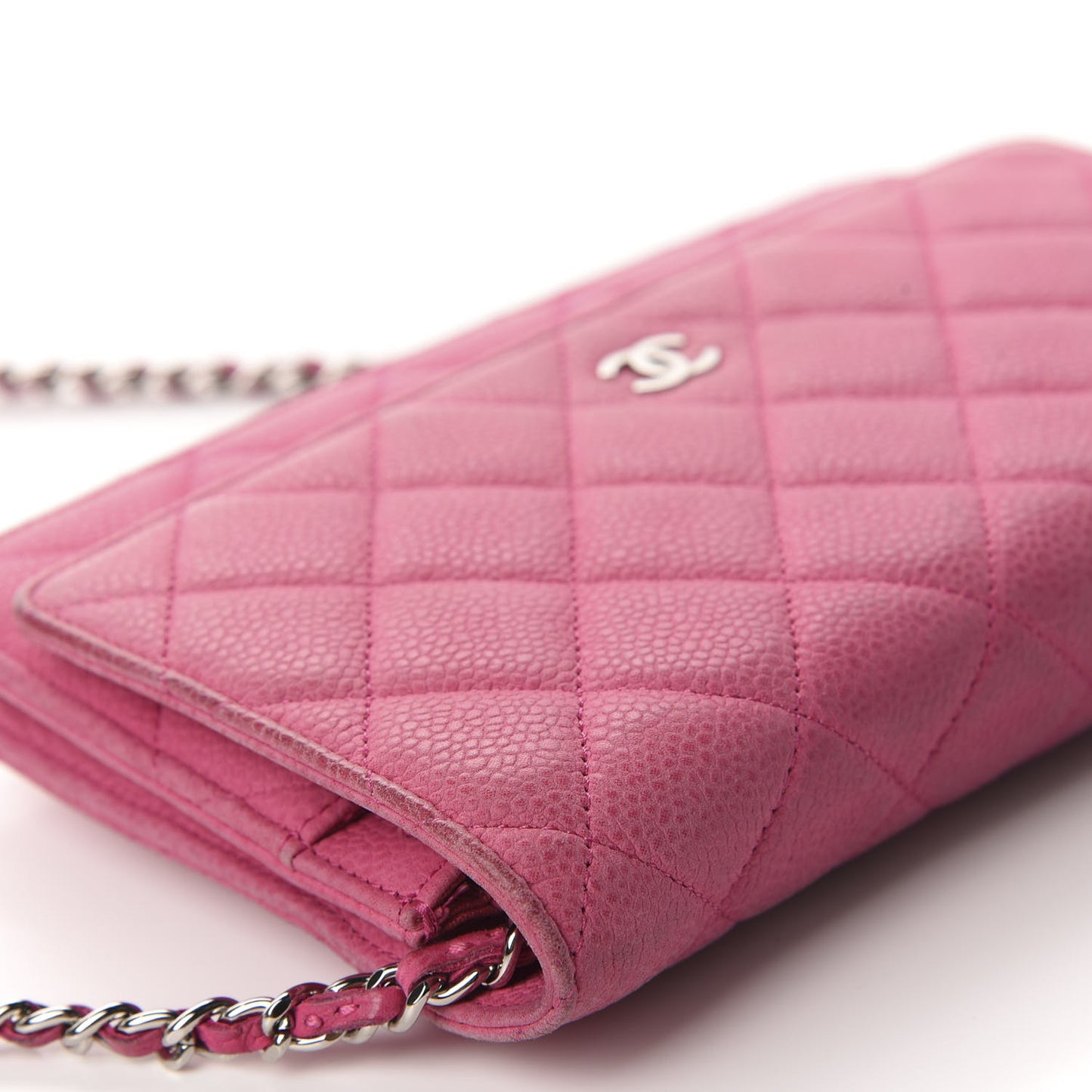 Iridescent Caviar Quilted Wallet On Chain WOC Pink