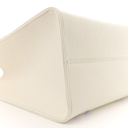 Louis Vuitton Empreinte Monogram Giant Onthego MM Latte Bubble Tea 8 of 9
