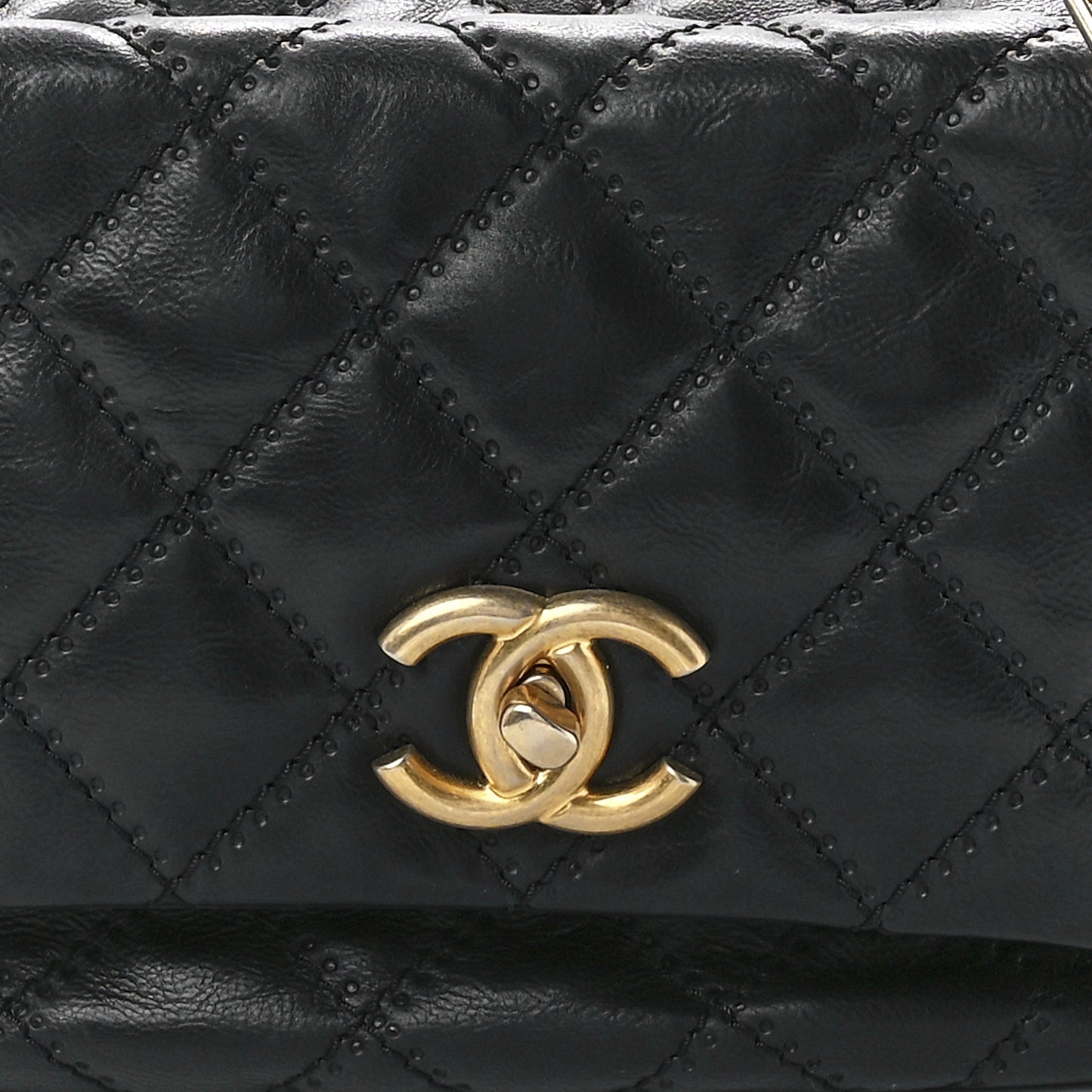 Calfskin Quilted Retro Chain Tote Black