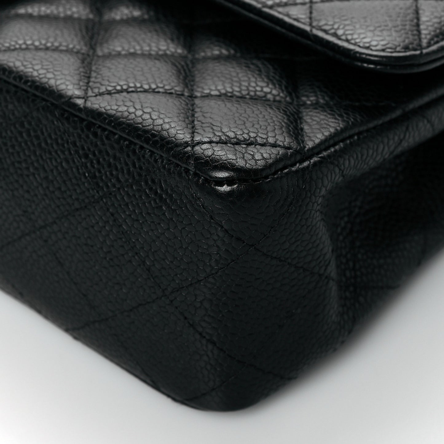 Caviar Quilted Medium Double Flap Black